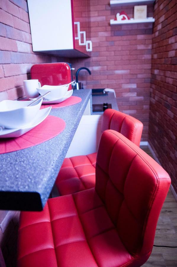 Jacuzzi Apartment Red Krakkó Kültér fotó